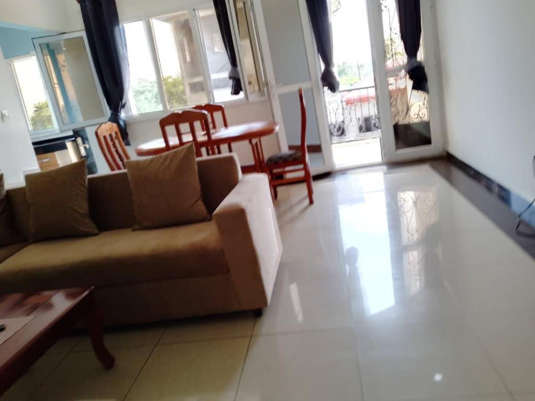 Residence Rosalie 야운데 외부 사진